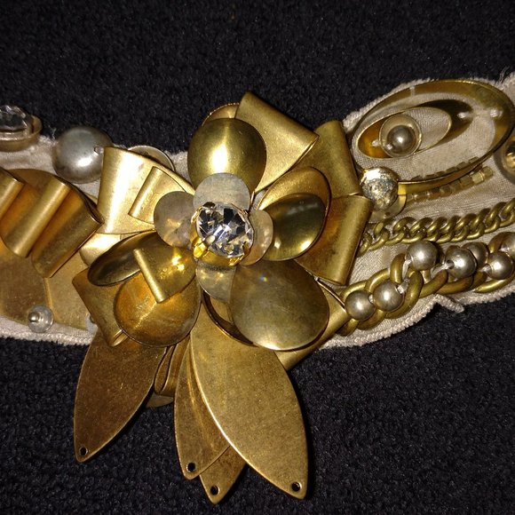 Ranjana Khan Statement Necklace - Picture 1 of 5